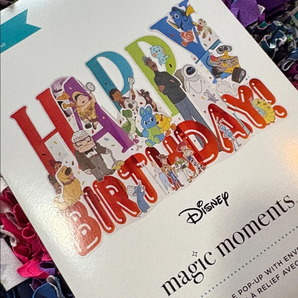 🆕American Greetings-Magic Moments ’Disney’ Characters Birthday Pop Up Card